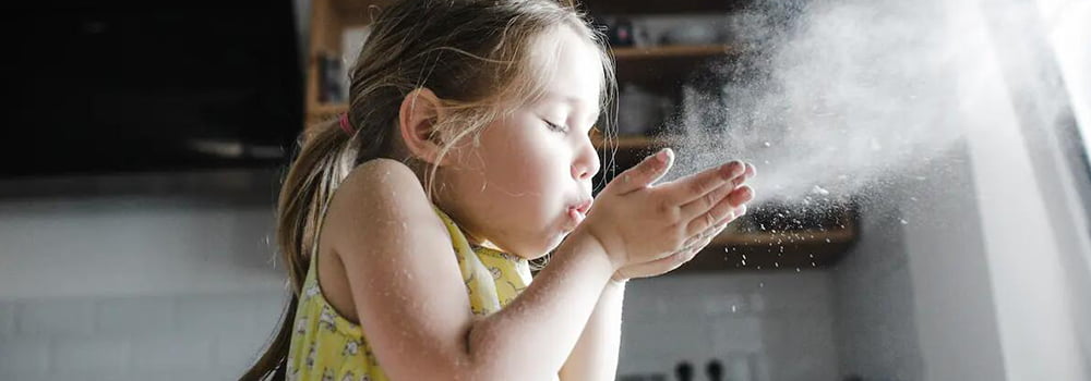 What is the alarm concentration for indoor dust sensors?